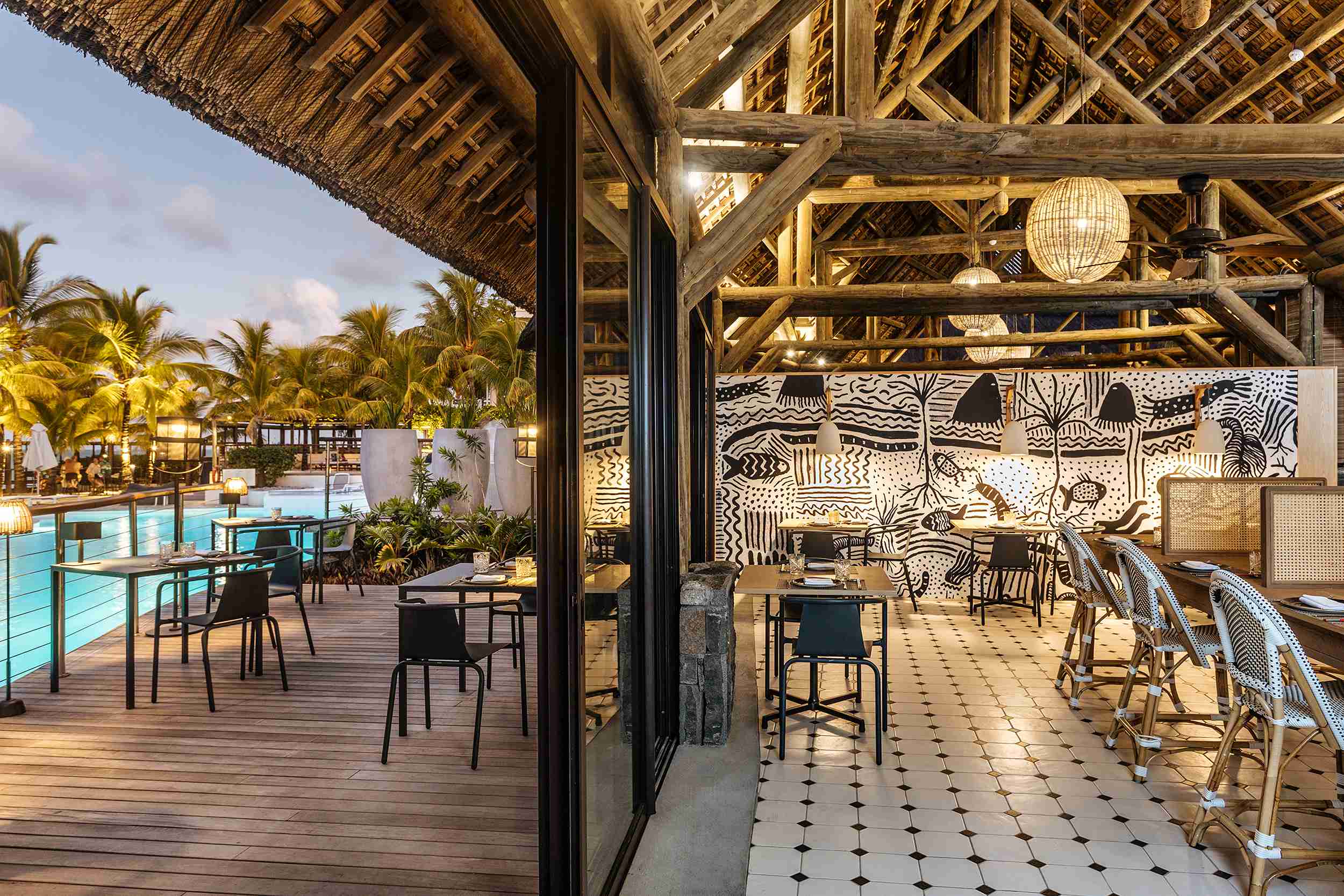 Lagoon Attitude Hotel-1